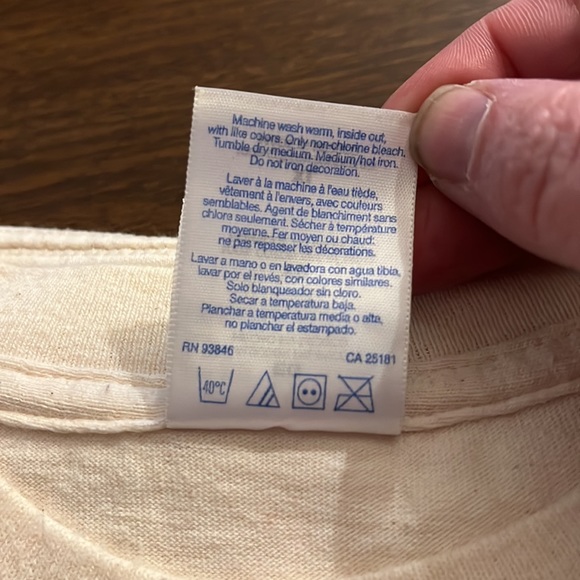 When the chips are Down, The buffalo is empty. short sleeve tshirt - Picture 3 of 3